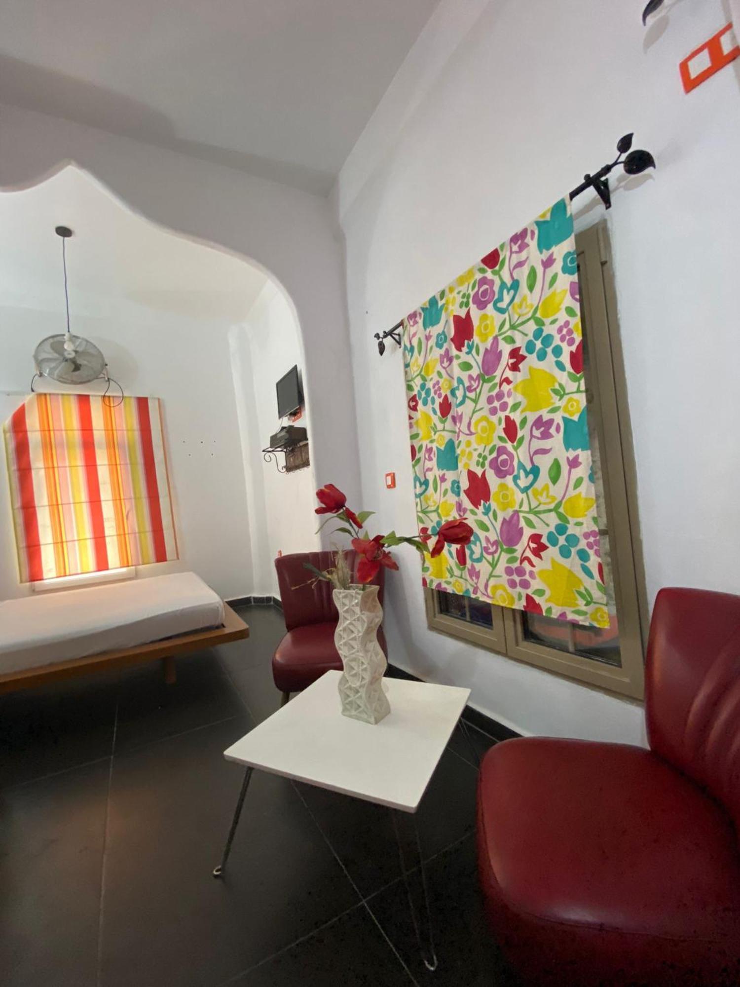 Hostal Valencia - Private Room With Bathroom Шефшауэн Экстерьер фото