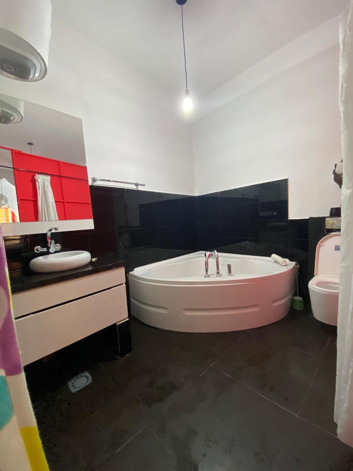Hostal Valencia - Private Room With Bathroom Шефшауэн Экстерьер фото