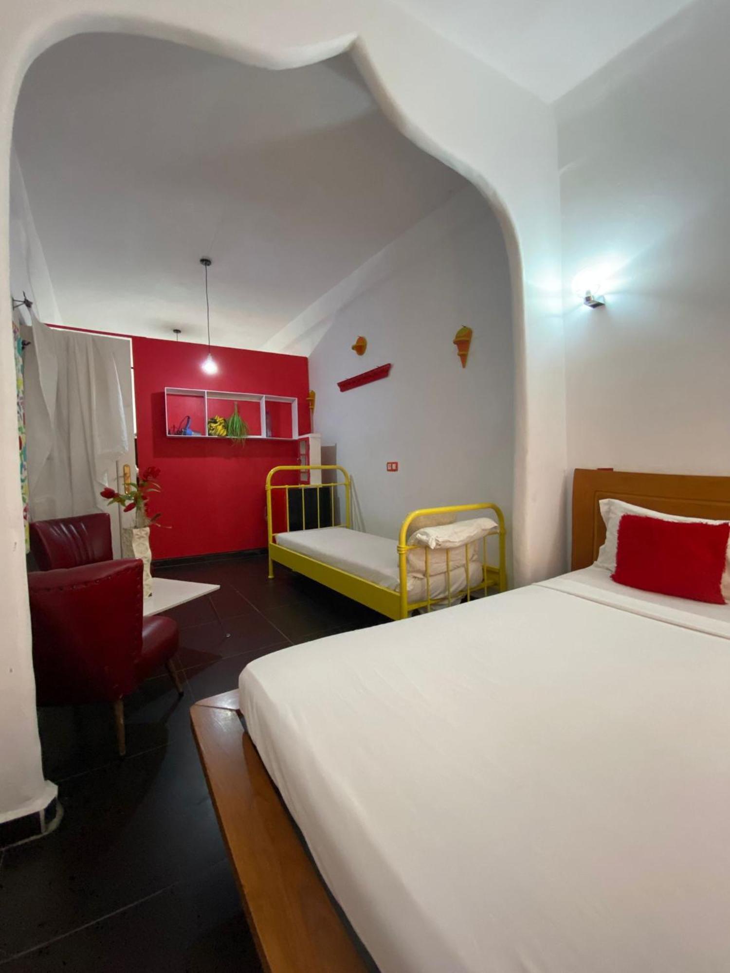 Hostal Valencia - Private Room With Bathroom Шефшауэн Экстерьер фото